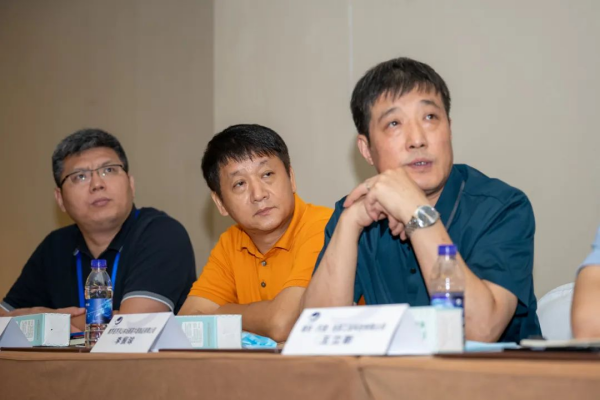 常德市中盛物流運(yùn)輸有限公司,常德物流運(yùn)輸公司,常德貨物運(yùn)輸,托盤運(yùn)營,托盤租賃,整車貨物運(yùn)輸 常德市中盛物流運(yùn)輸有限公司,常德物流運(yùn)輸公司,常德貨物運(yùn)輸,托盤運(yùn)營,托盤租賃,整車貨物運(yùn)輸